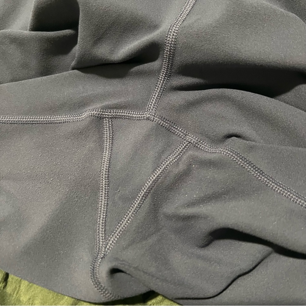 Athleta Ultra High Rise Elation 7/8 Tight - Picture 7 of 8